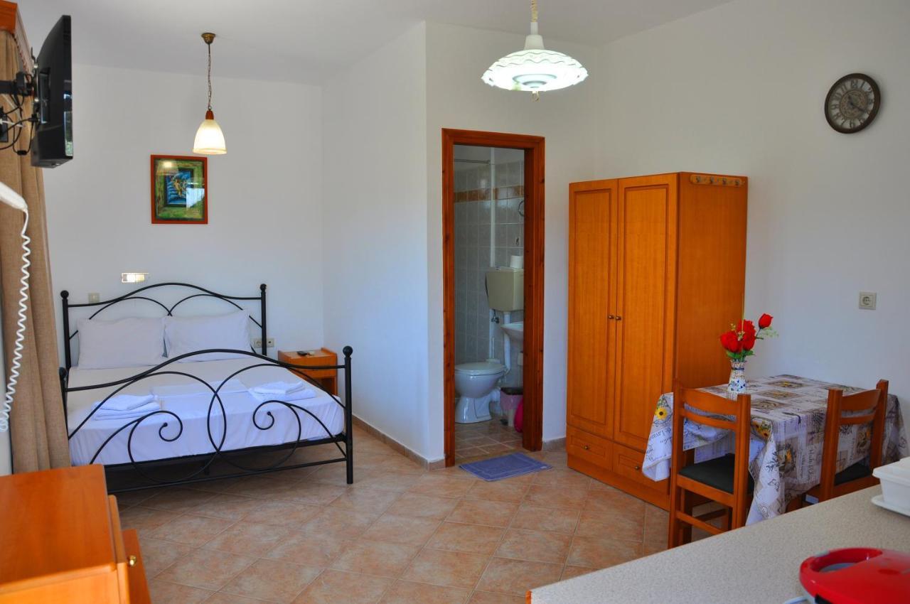 Lagos Studios & Apartments Palekastro Ngoại thất bức ảnh