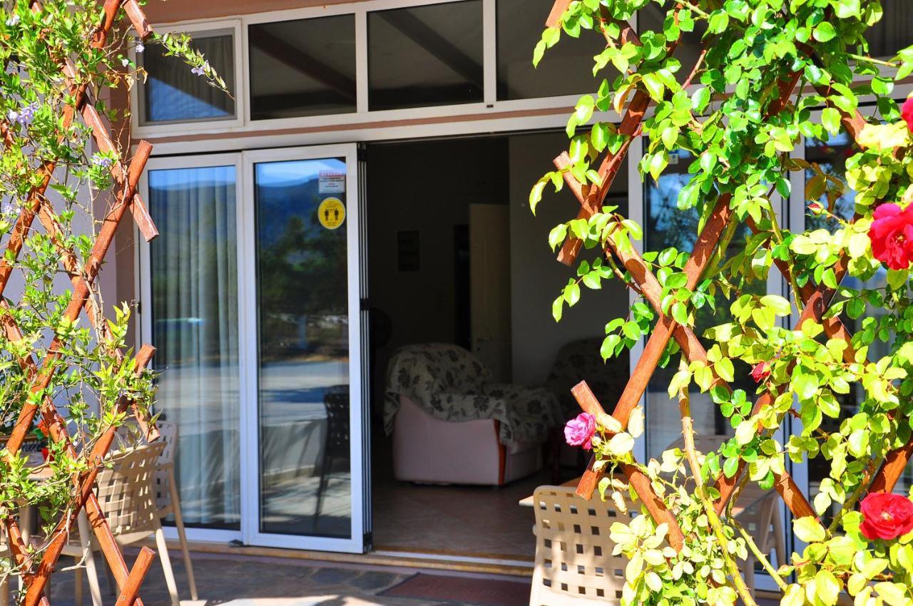 Lagos Studios & Apartments Palekastro Ngoại thất bức ảnh